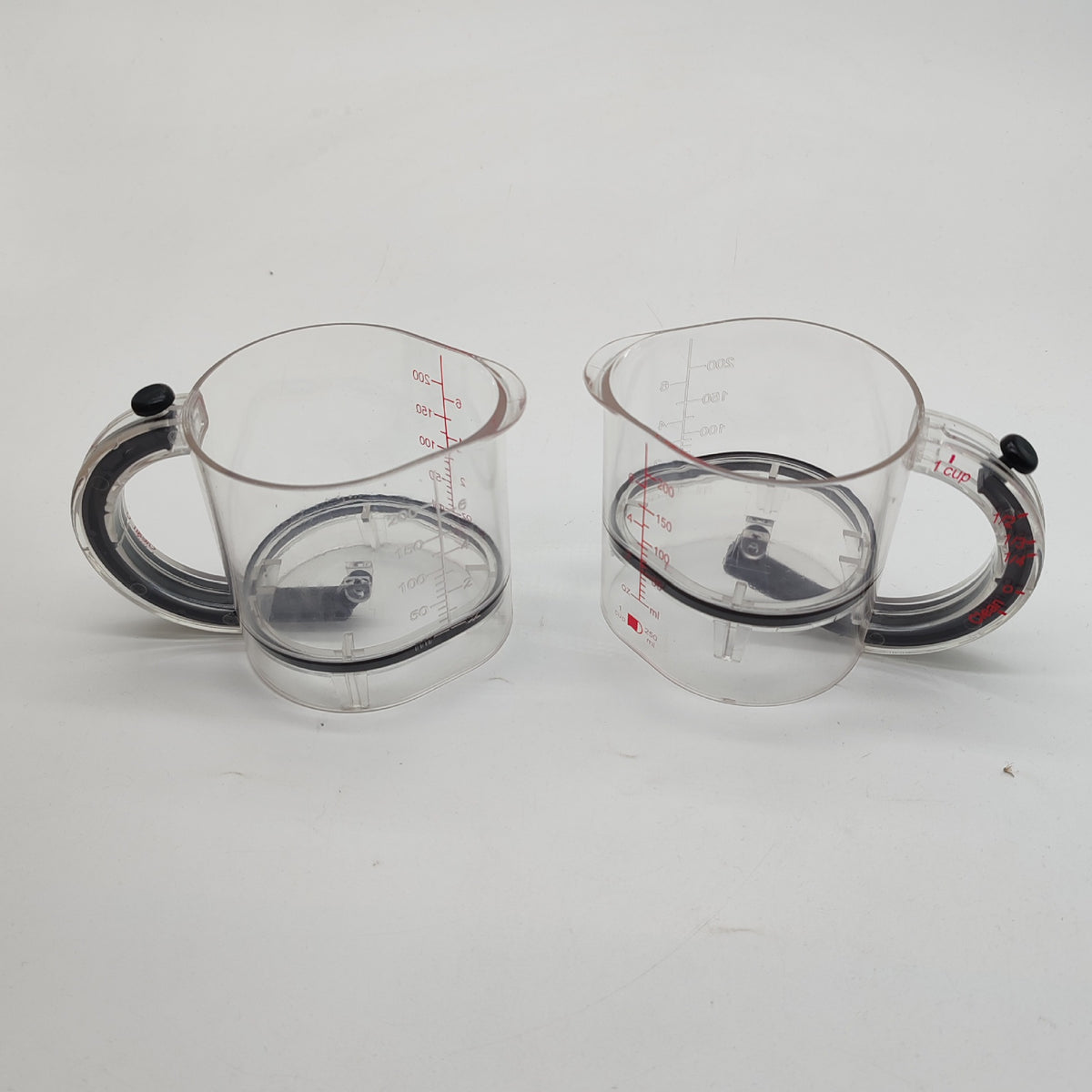 MeasureScoop 2-in-1 Adjustable Measuring Cup